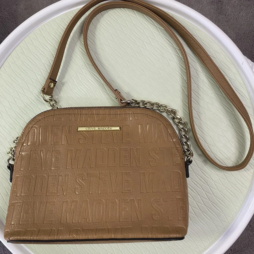 STEVE MADDEN HANDBAG BMARILYN COGNAC‎ STAMPED LOGO GOLD HARDWARE